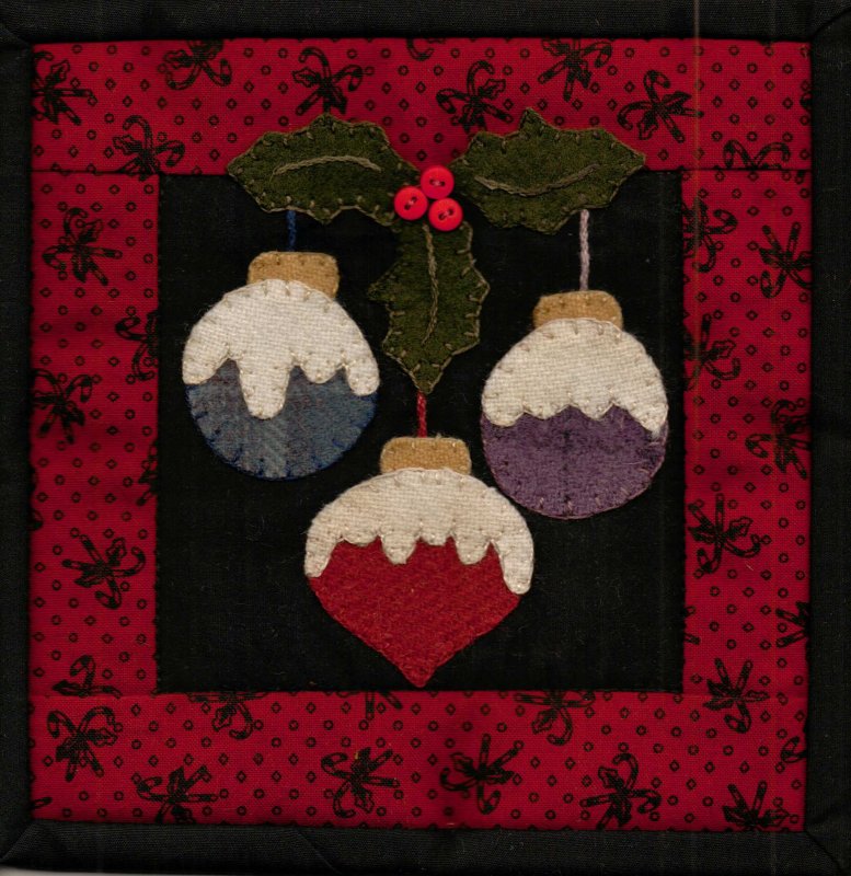Tiny Quilts thru the year, December
