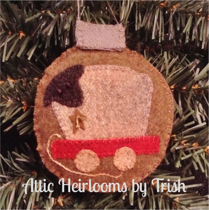 Attic Heirlooms 2015 Ornament of the Month